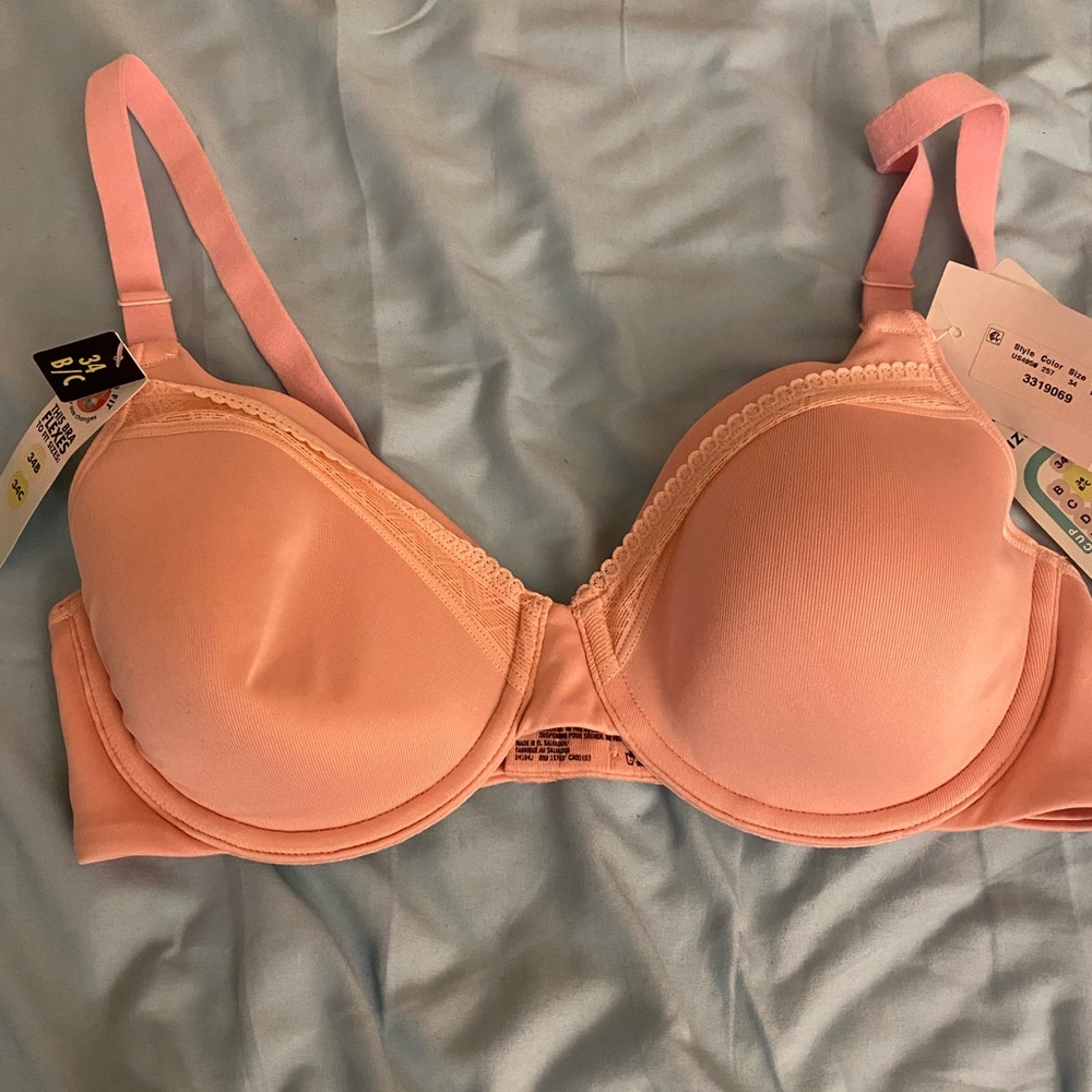 Peach women’s Playtex bra size 34